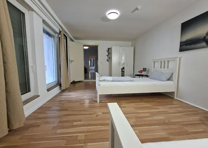 Work & 公寓 门兴格拉德巴赫